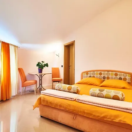 Vita 5* Ferienhaus *