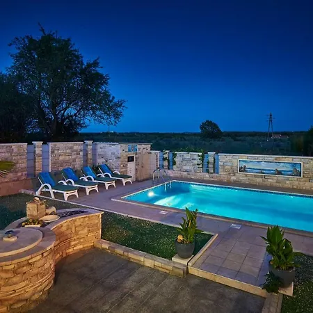Vita 5* Holiday home *